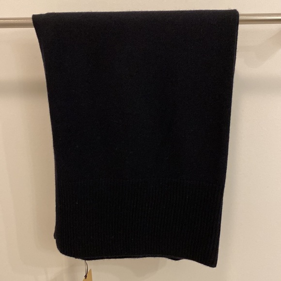 Halogen Cashmere Scarf
